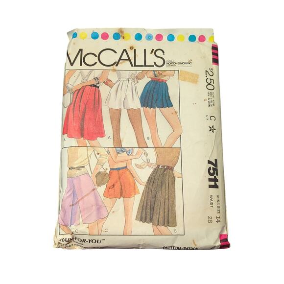 Vintage Sewing pattern - Picture 1 of 2
